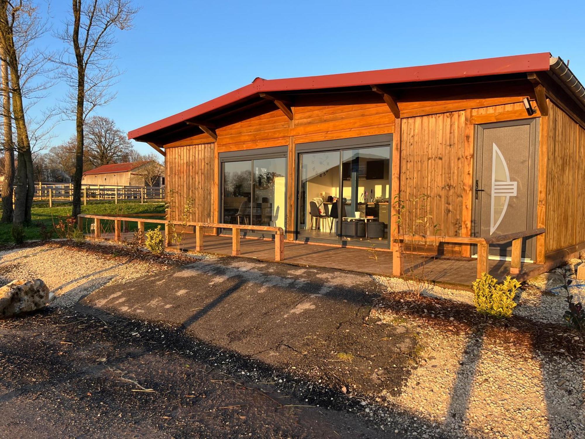 Petit Chalet Au Coeur De La Foret Proche Disney La Houssaye-en-Brie Exterior foto